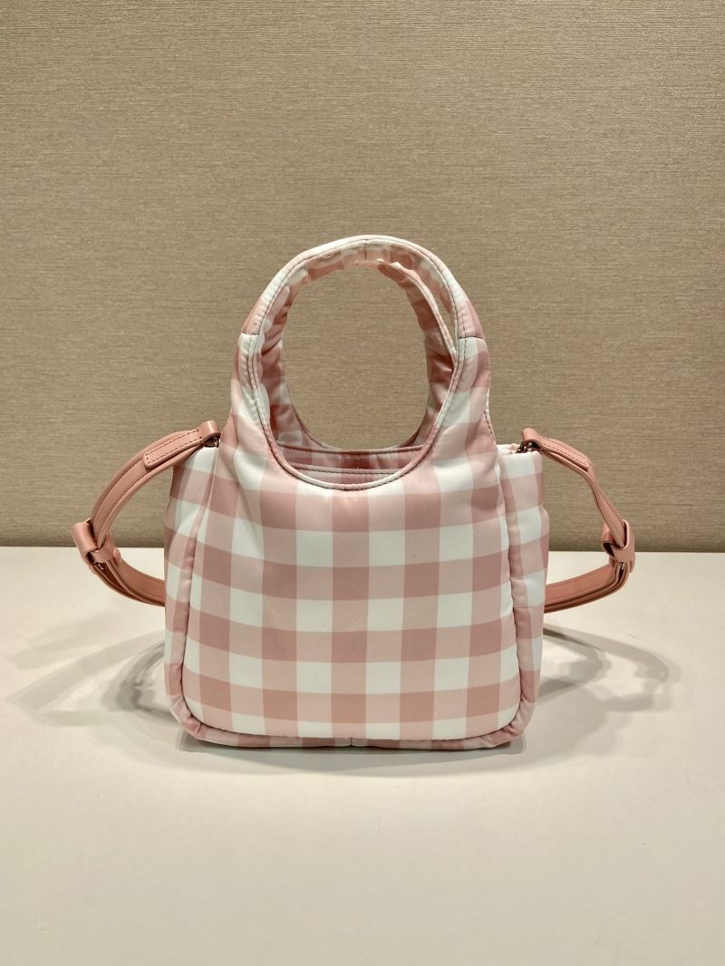Pra*a tote bags